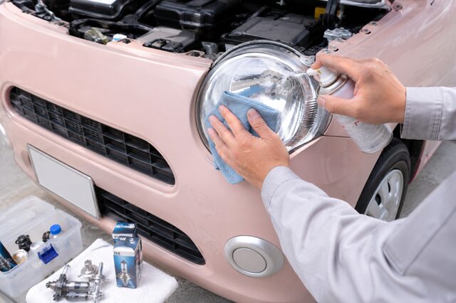 車のヘッドライトの手入れ